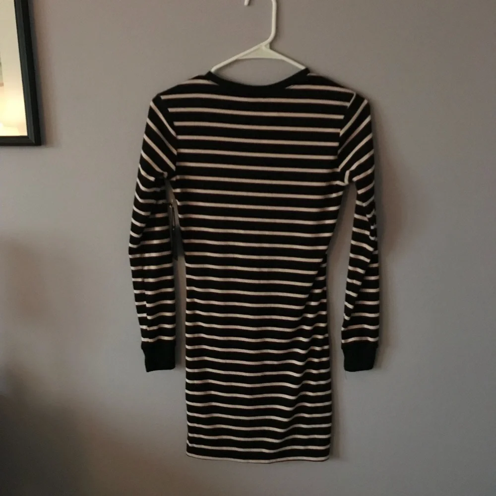 NWT F21 Dress - Picture 5 of 6
